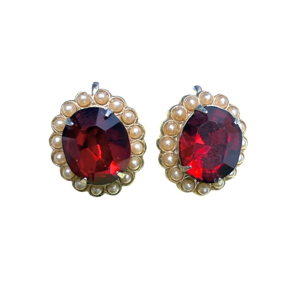 Vintage Coro stamped screw back Elegant faux red ruby and Gold coloured Earrings - Picture 4 of 12